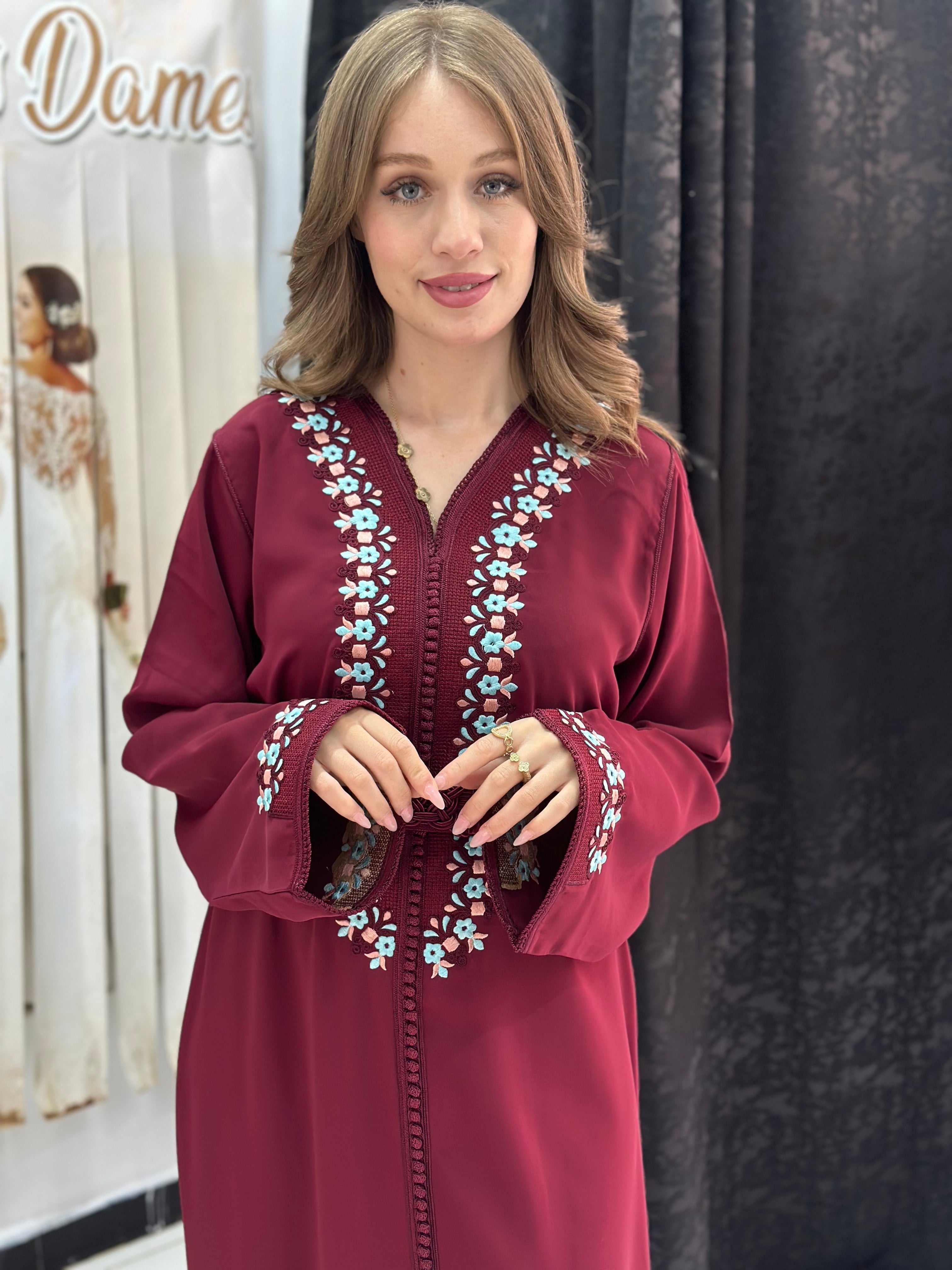 Caftan - قفطان