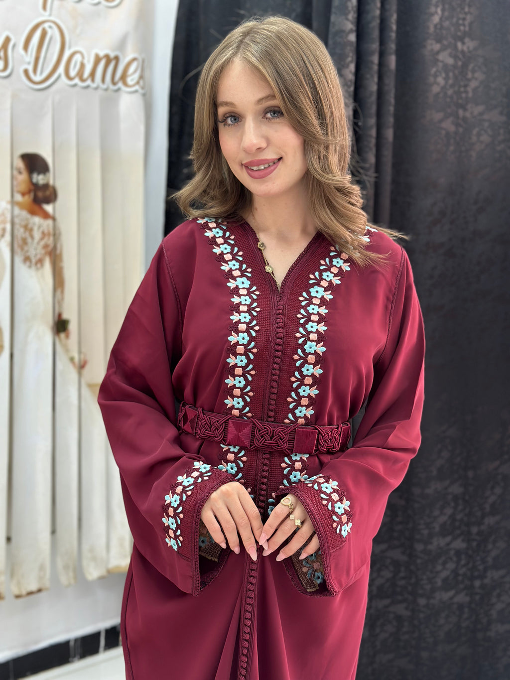 Caftan - قفطان